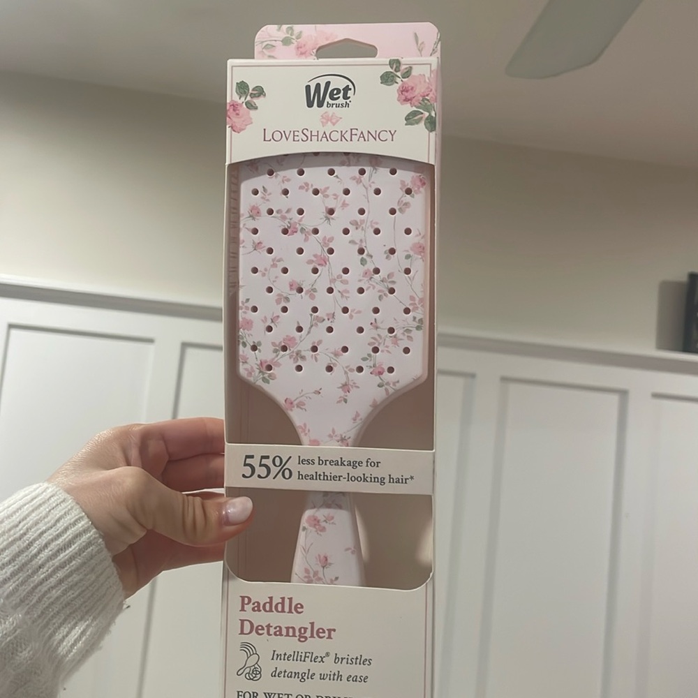 NWT - LoveShackFancy x Wet Brush - Paddle Detangler - English Ivy - Pink